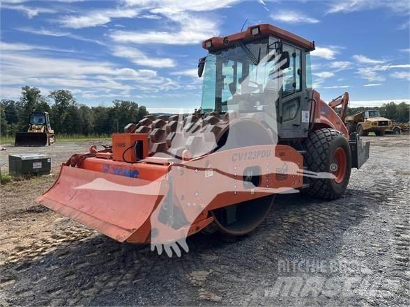 XCMG CV123PDU Single drum rollers