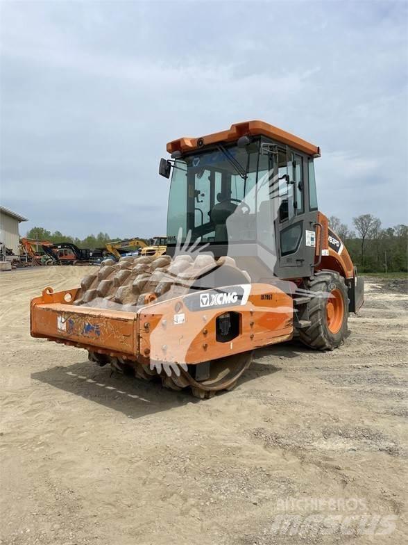 XCMG CV83PD Single drum rollers