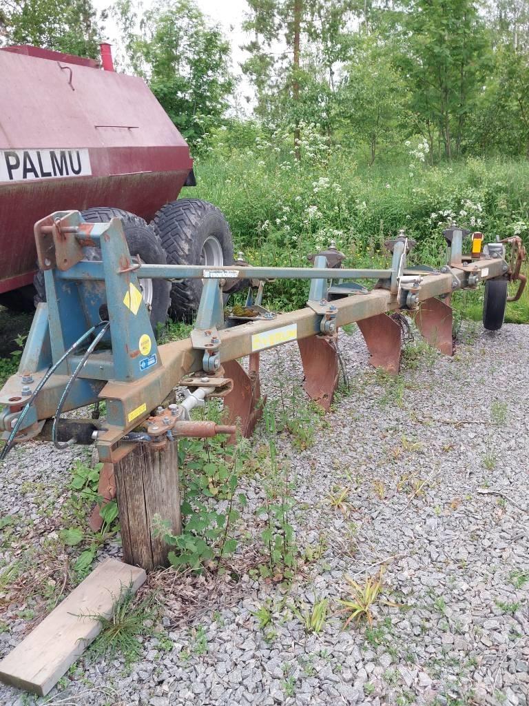 Överum CT 487 G Ploughs