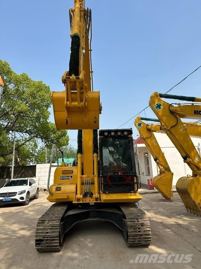 Komatsu PC 130 Crawler excavators