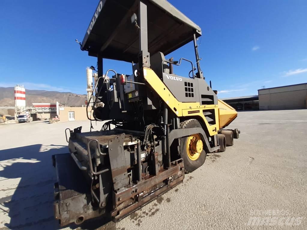 Volvo ABG 6870 Asphalt pavers
