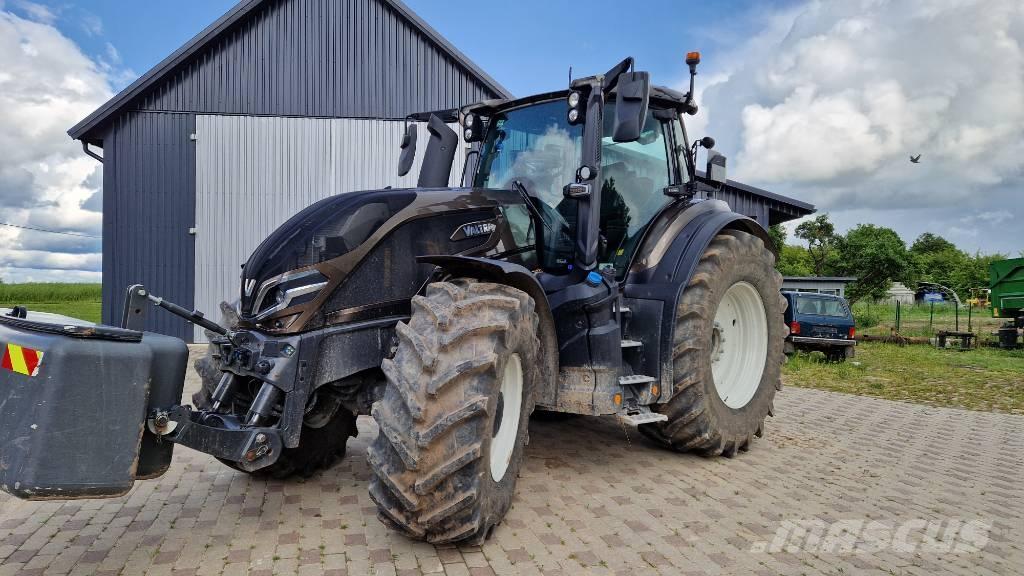 Valtra Q 305 Tractors