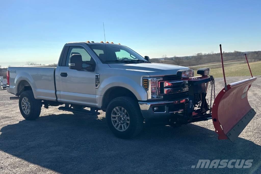 Ford F 250 XLT SD Other