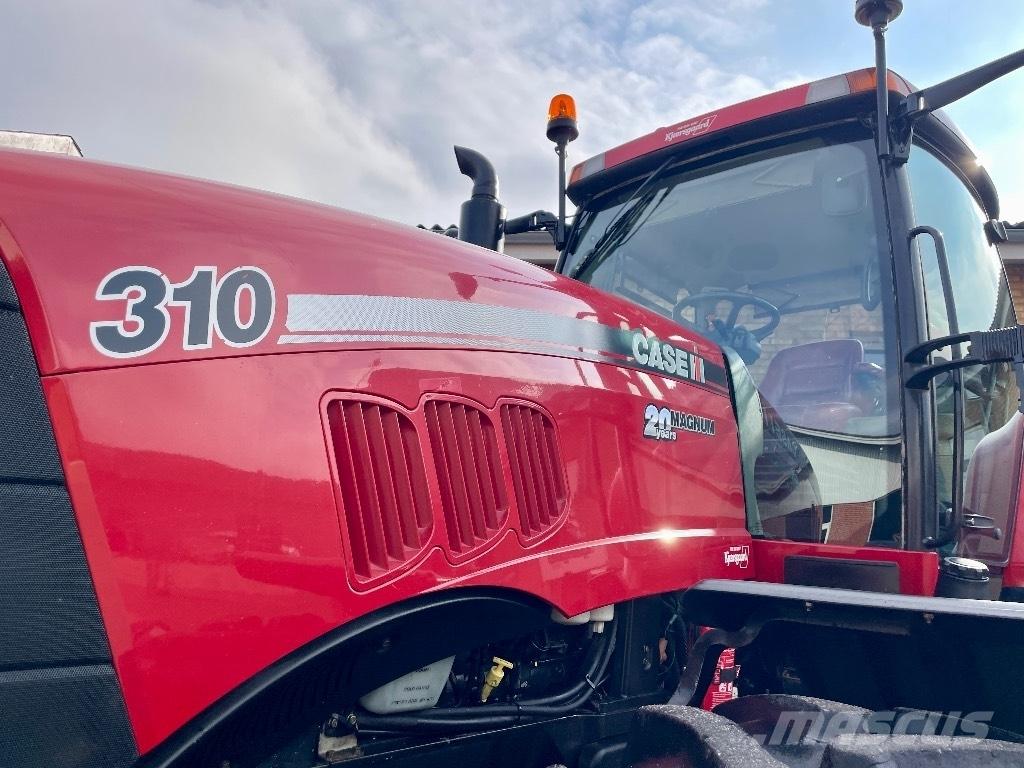 Case IH Magnum 310 Tractors