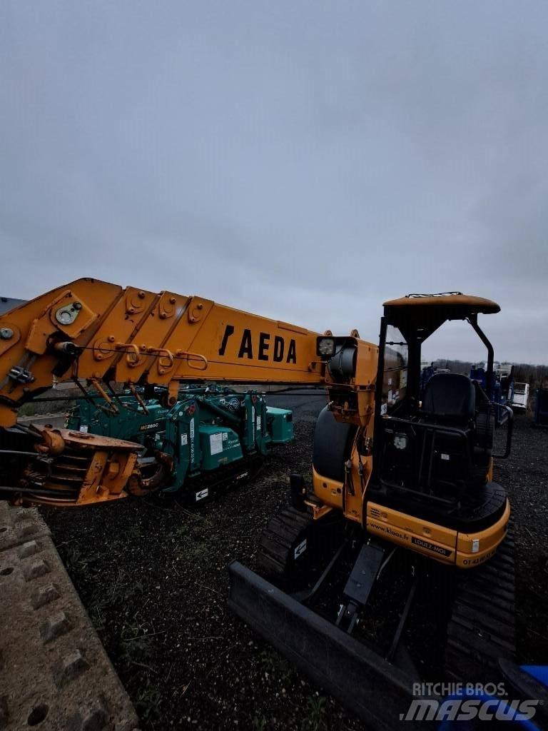 Maeda CC 423-1 Track mounted cranes