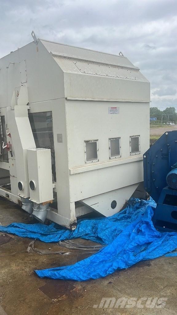  Muz 8 Grain cleaning equipment