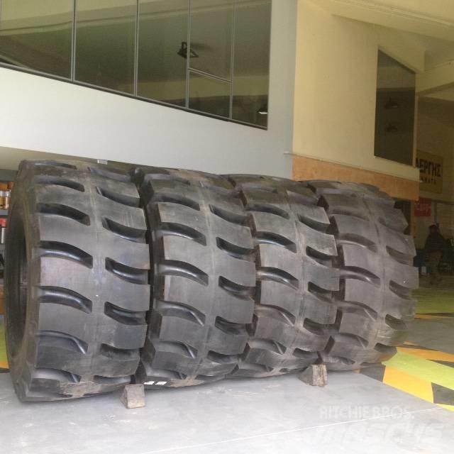 Goodyear 3565R33 L5 Tyres, wheels and rims