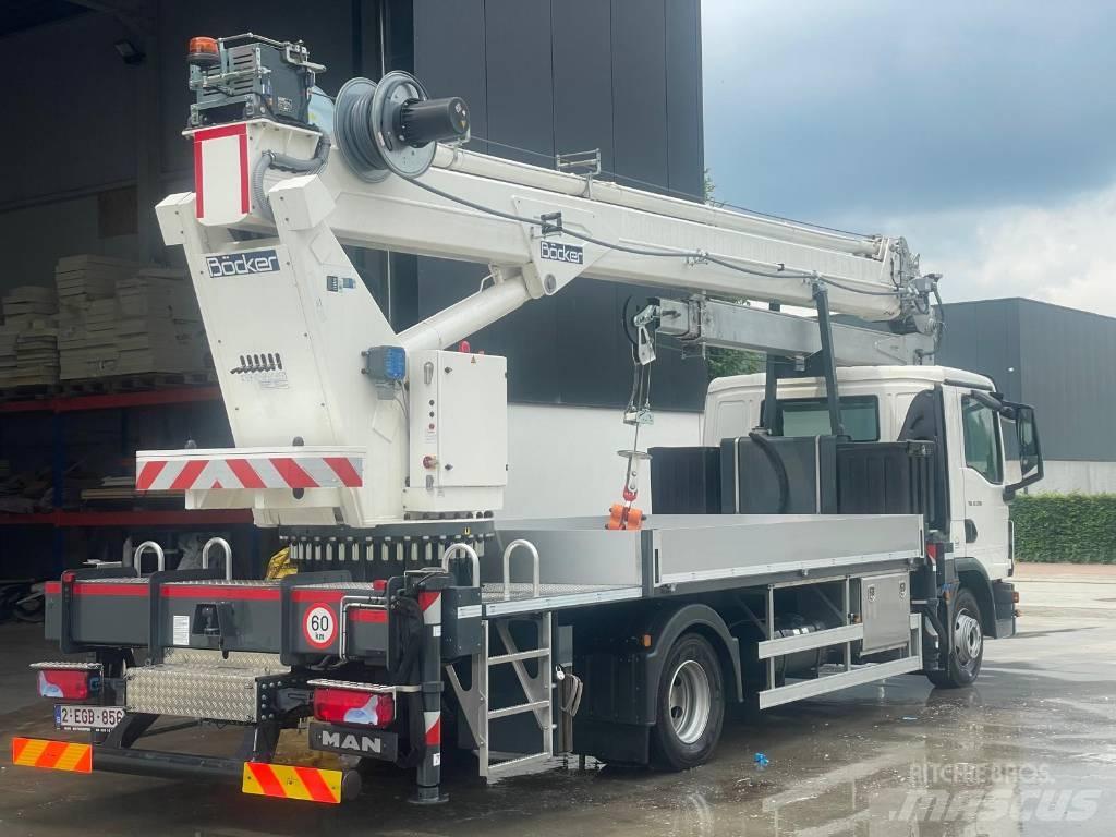 Böcker AK 36/4000 All terrain cranes