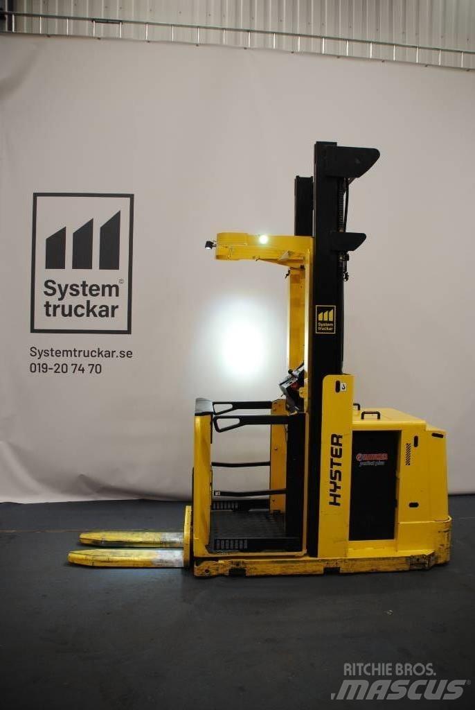 Hyster K1.0L AC High lift order picker