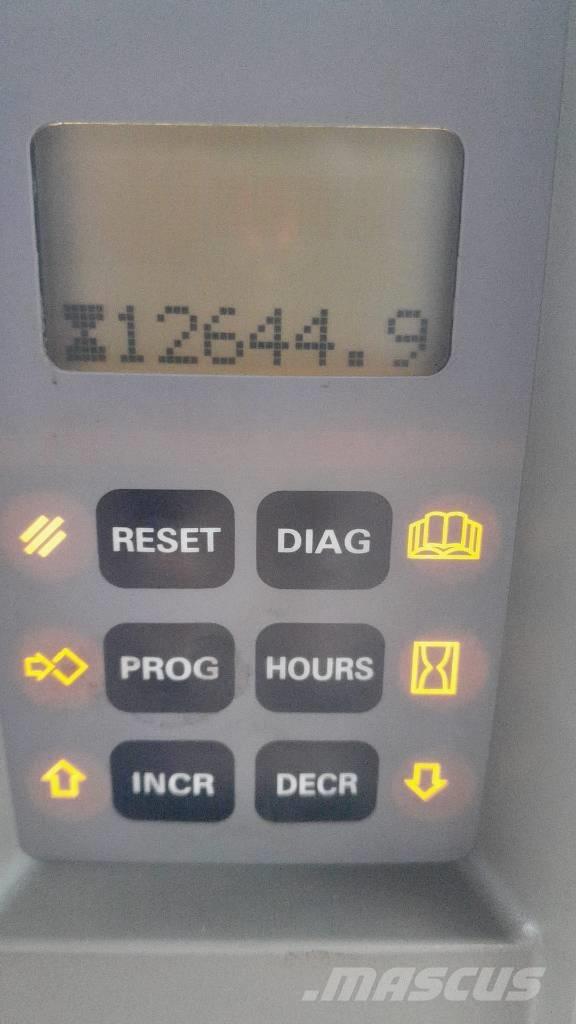 Case IH MX 270 Tractors