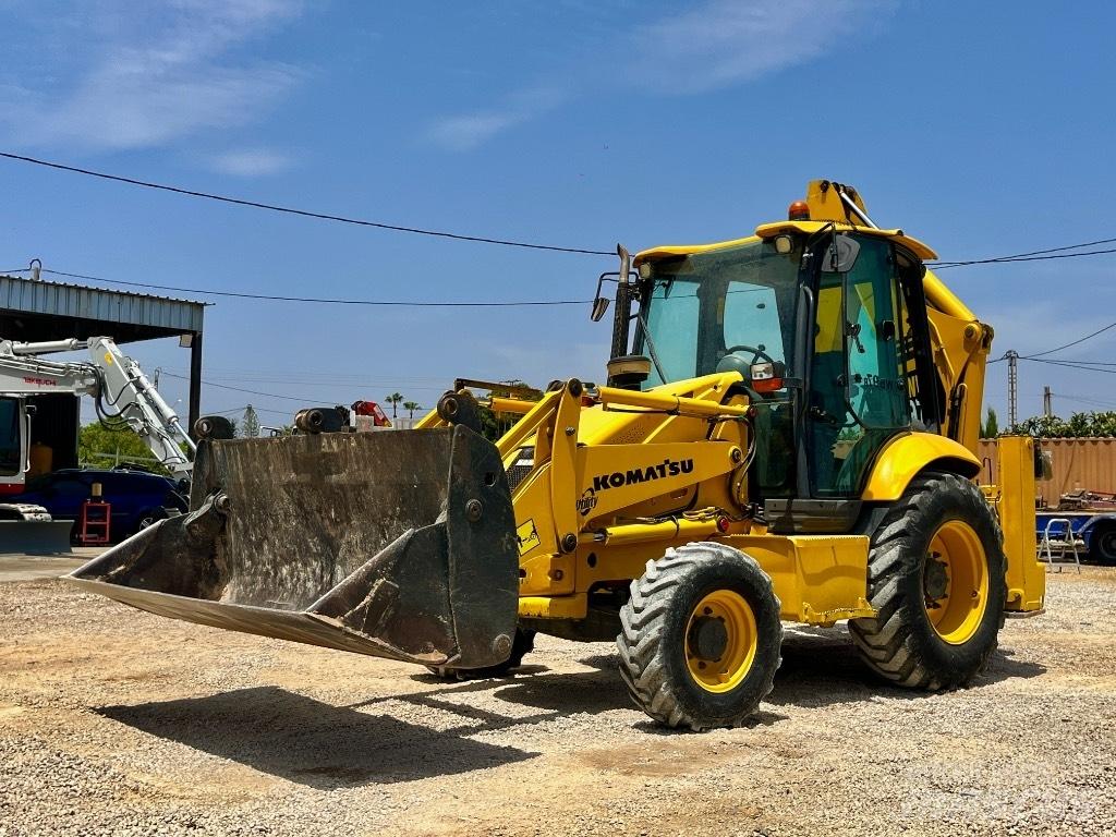 Komatsu WB 97 R Backhoe