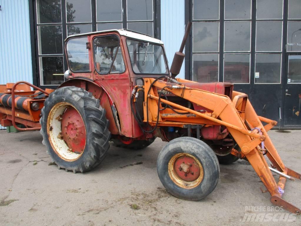 IH 523 Tractors