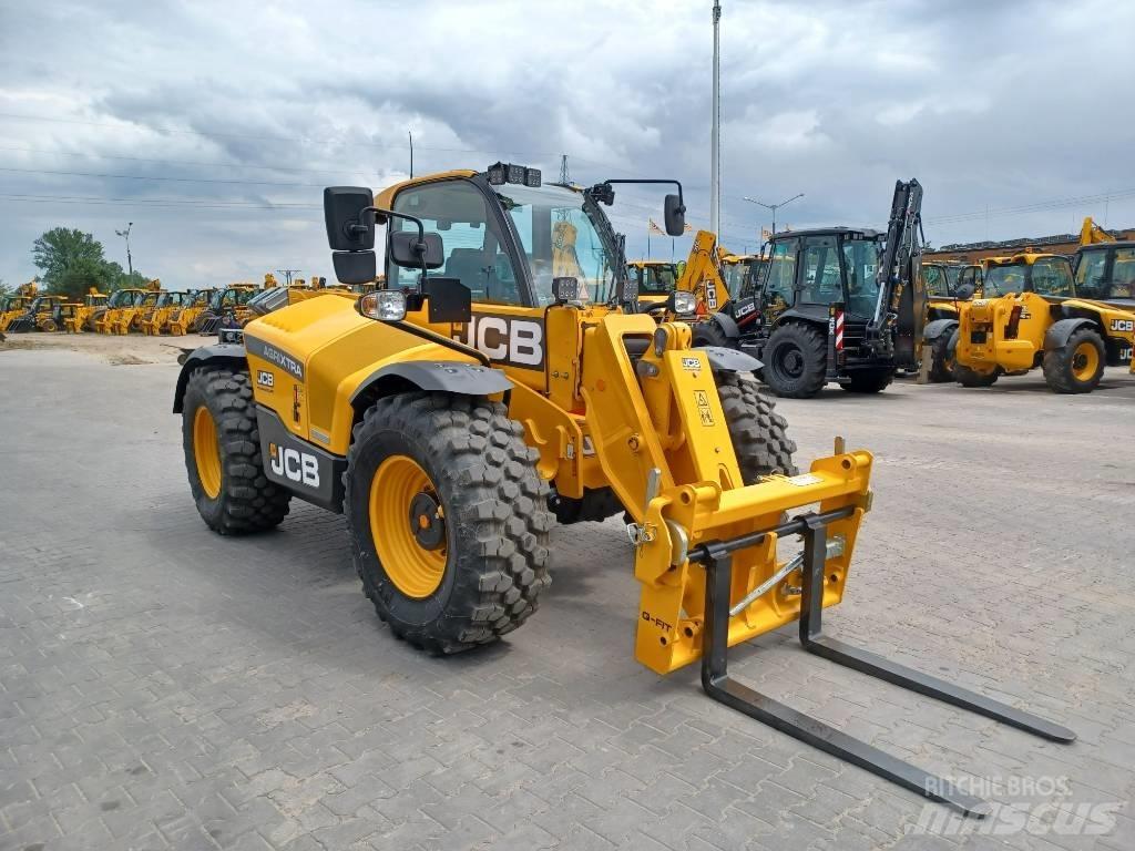 JCB 542-70 Agri Xtra Telehandlers