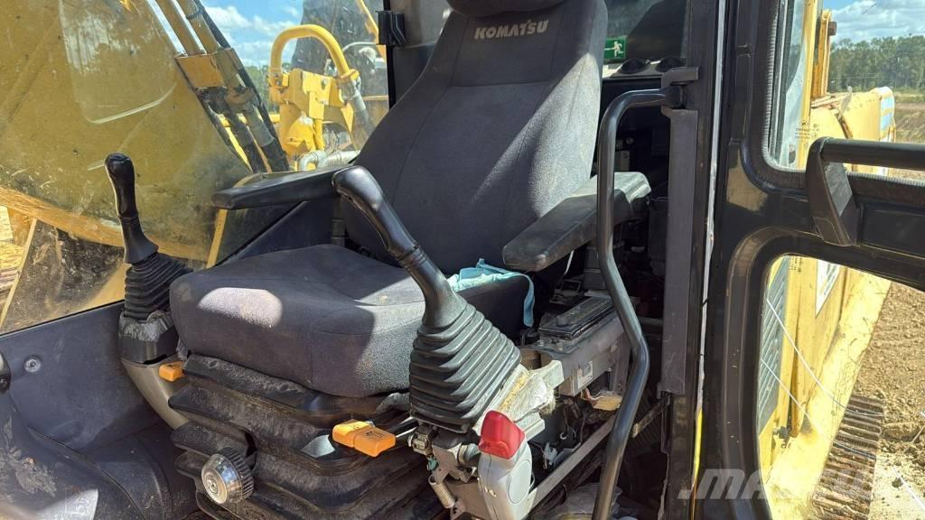 Komatsu 2012 Track mounted cranes