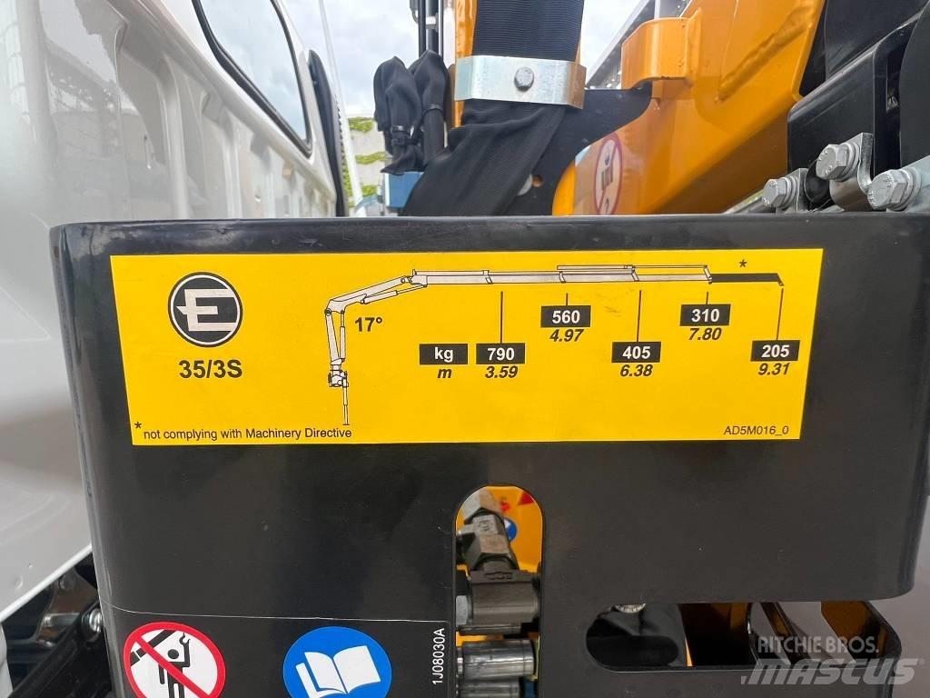 Fuso 35 3S Truck mounted cranes