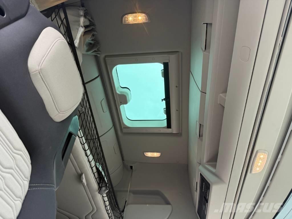 Ford F-Max Prime Movers