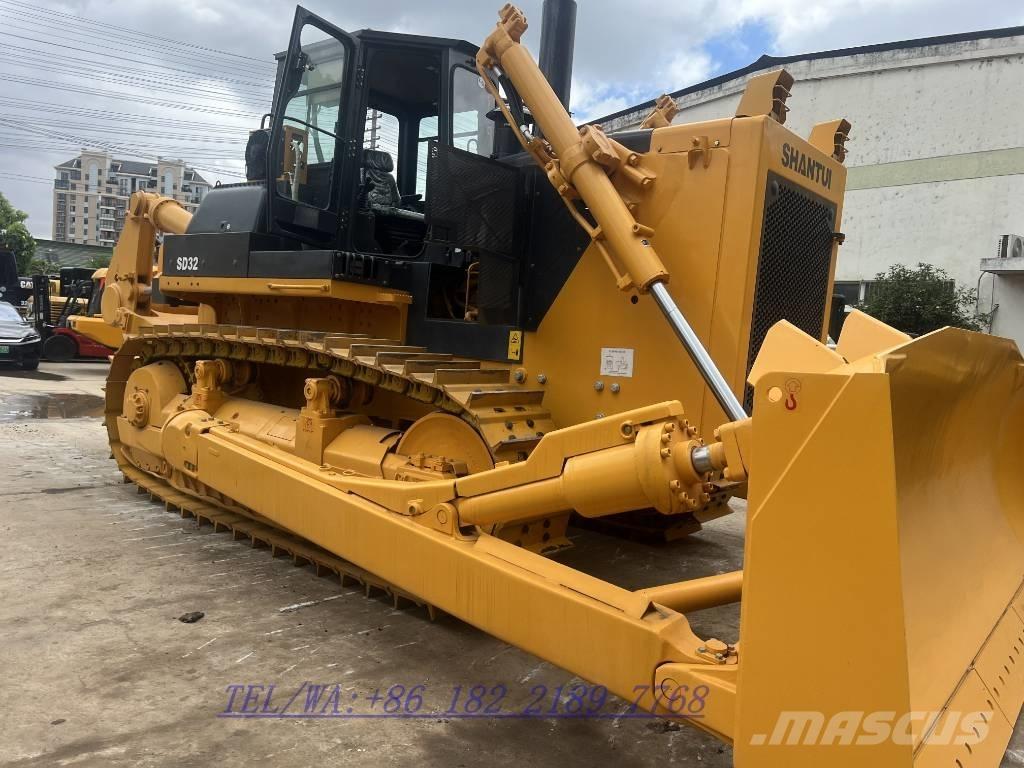 Shantui SD 32 Crawler dozers