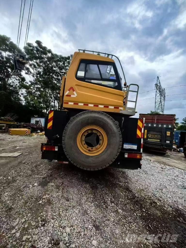 Sany SAC6500T7 All terrain cranes