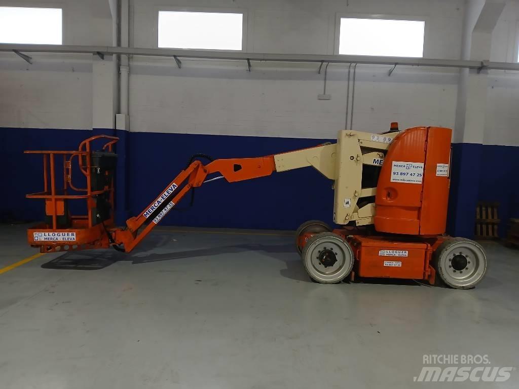 JLG E 300 AJ Articulated boom lifts
