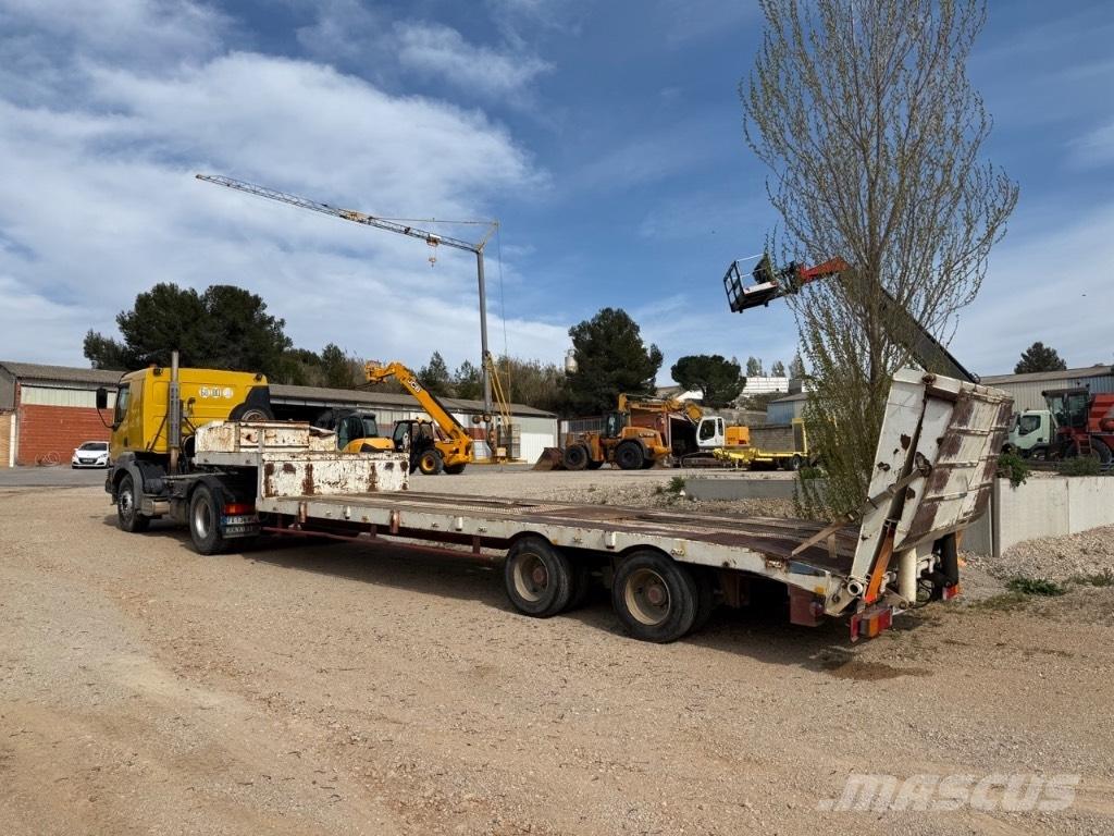 Renault Kerax Vehicle transport semi-trailers