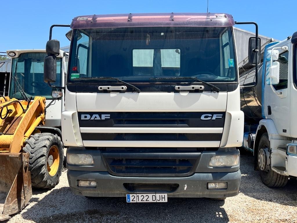 DAF 75.360 Demountable trucks