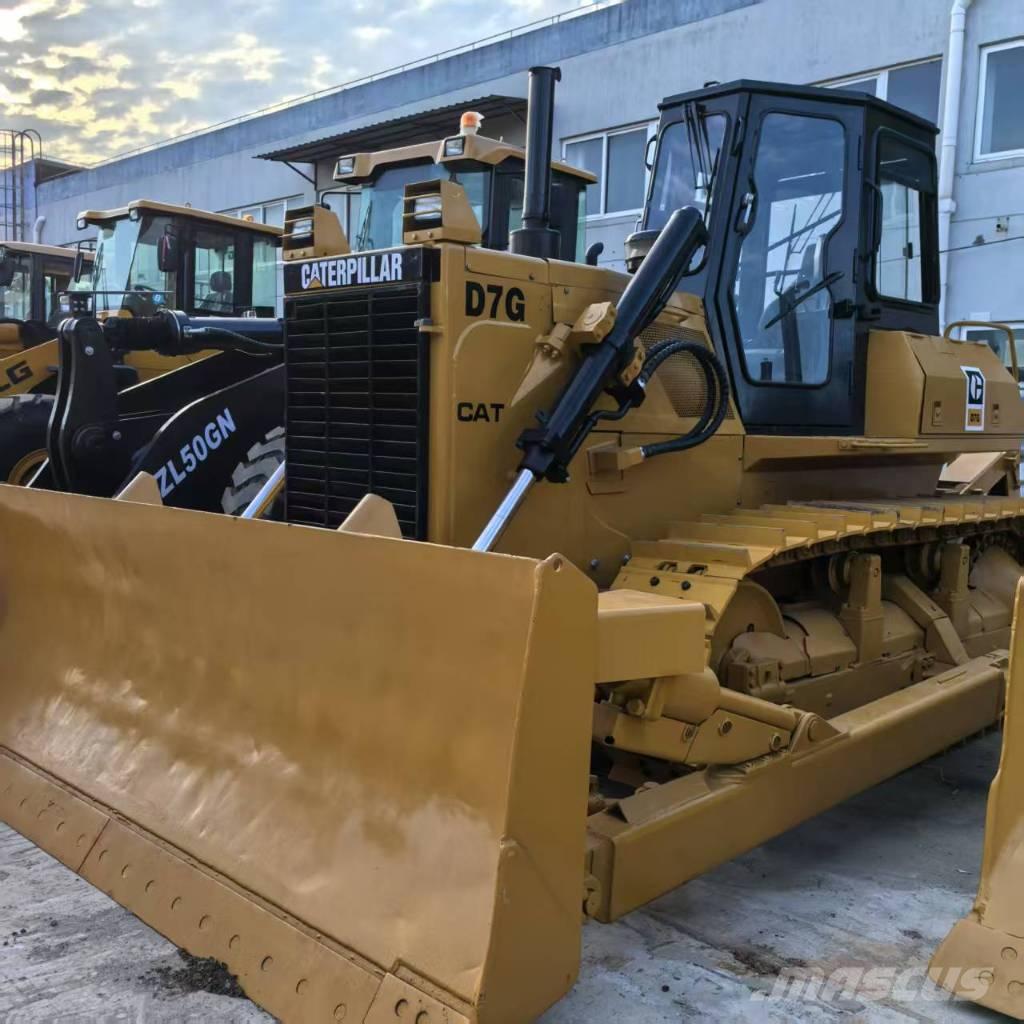 CAT D 7 G Graders