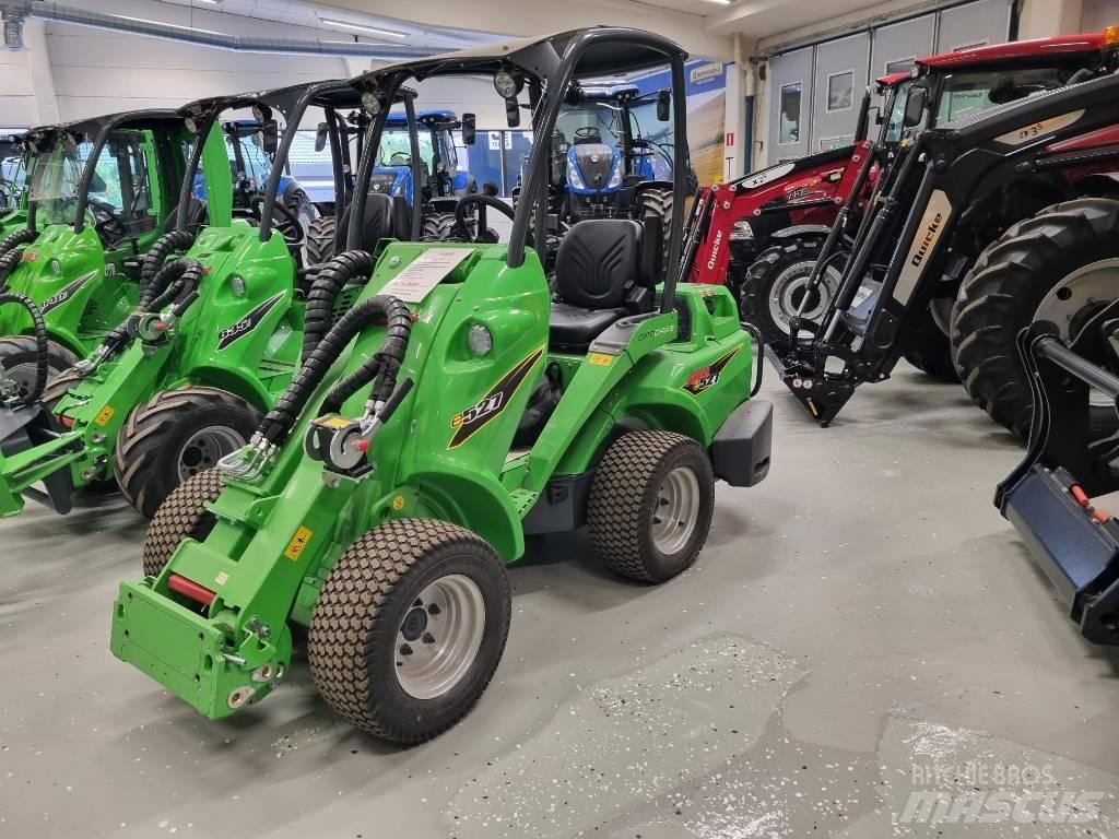 Avant E5-27  "100% EL" Skid steer loaders