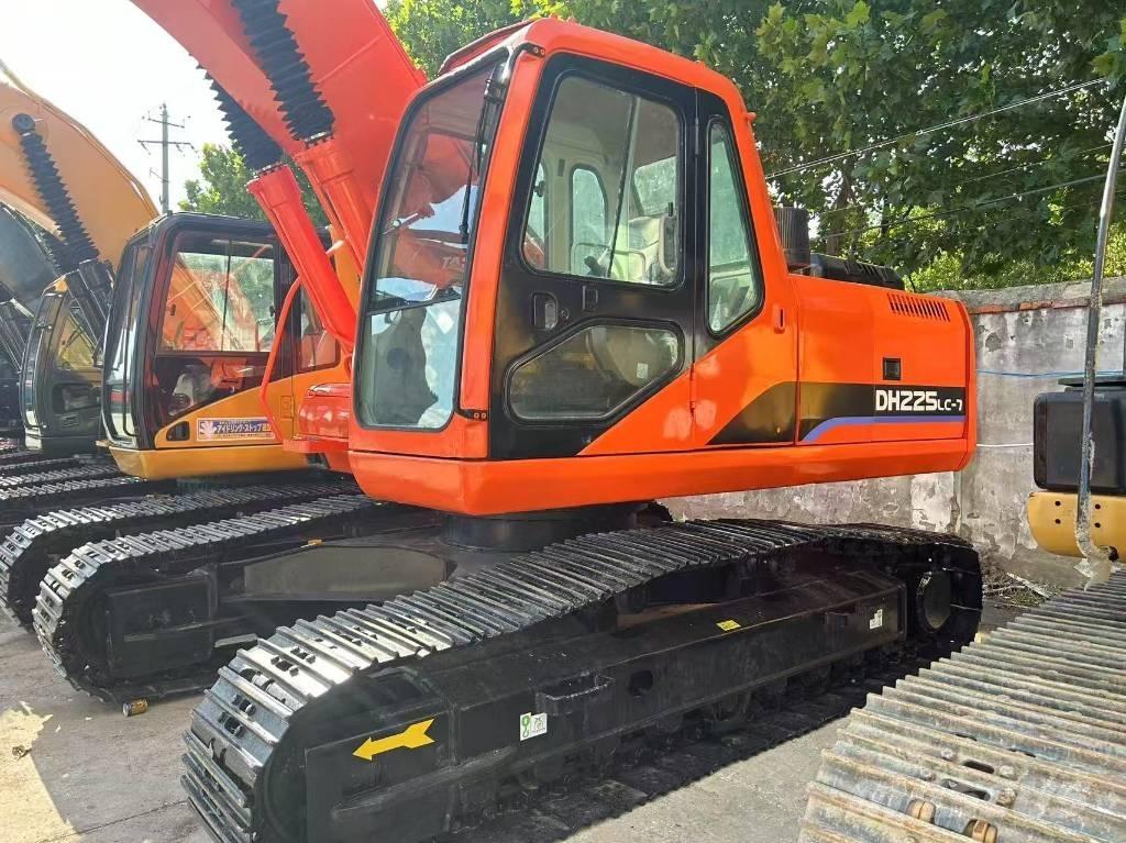 Doosan DH 225 LC-7 Crawler excavators