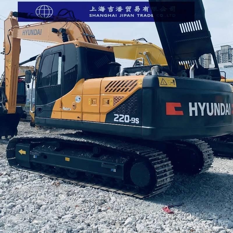 Hyundai R220 Crawler excavators