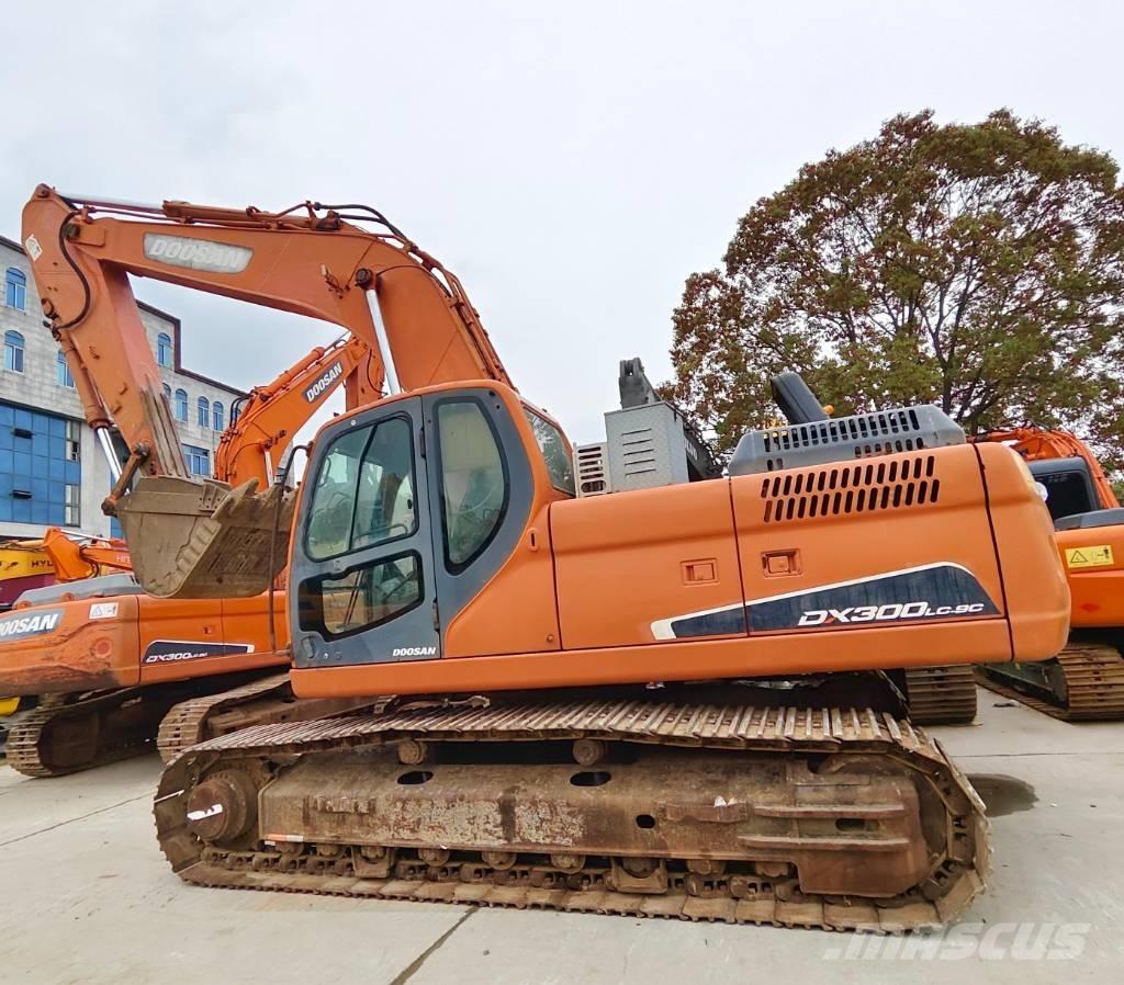 Doosan DX 300 LC-9C Crawler excavators