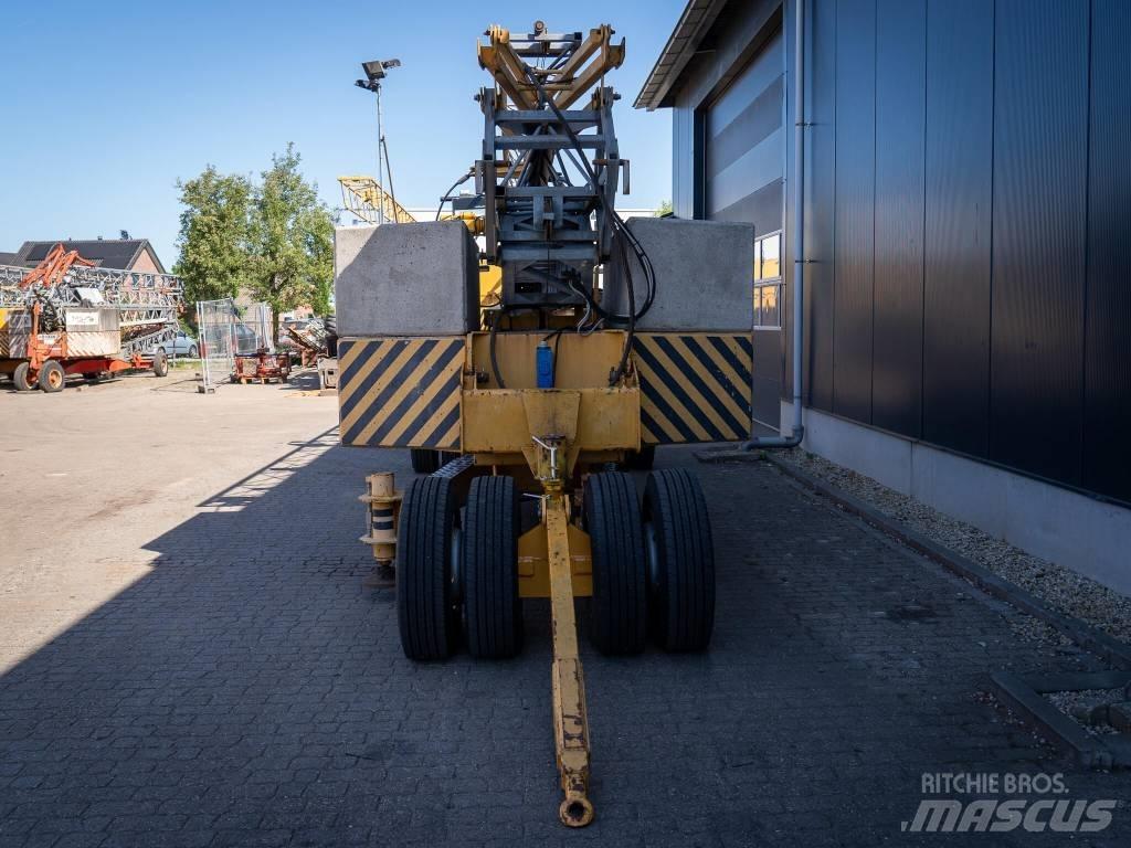 Potain GMH 519 Self-erecting cranes