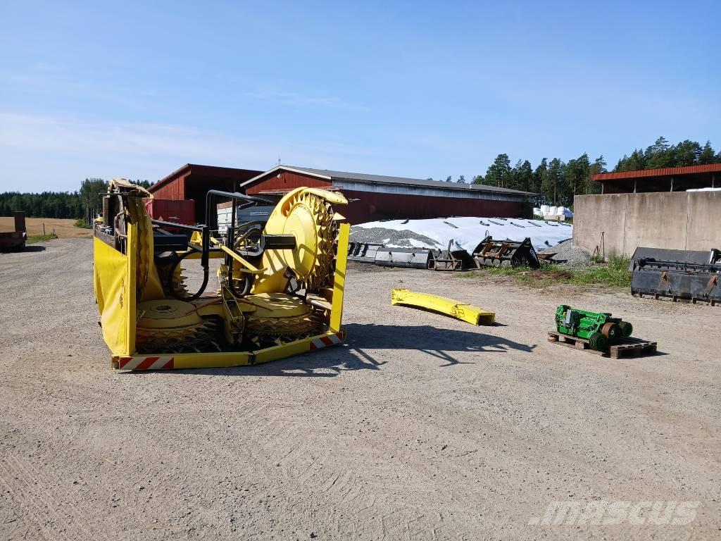 John Deere 460 Plus Forage harvesters