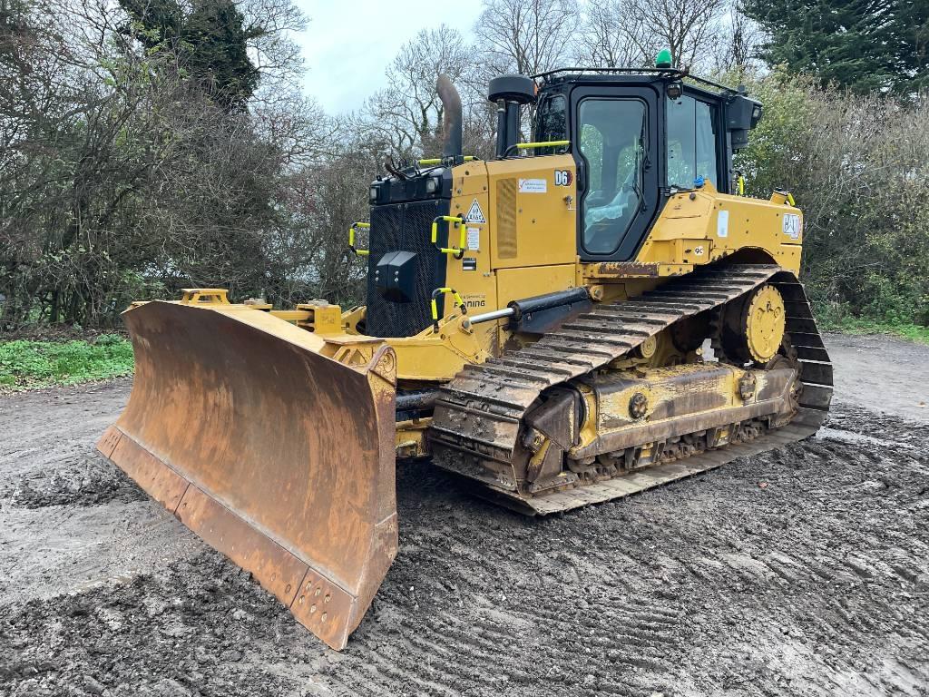 CAT D 6 V-Pat 6 Way Crawler dozers