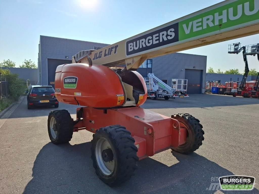 JLG 660SJ Telescopic boom lifts