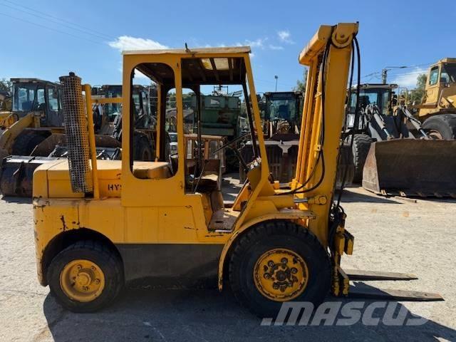 Hyster H 70 C Diesel trucks