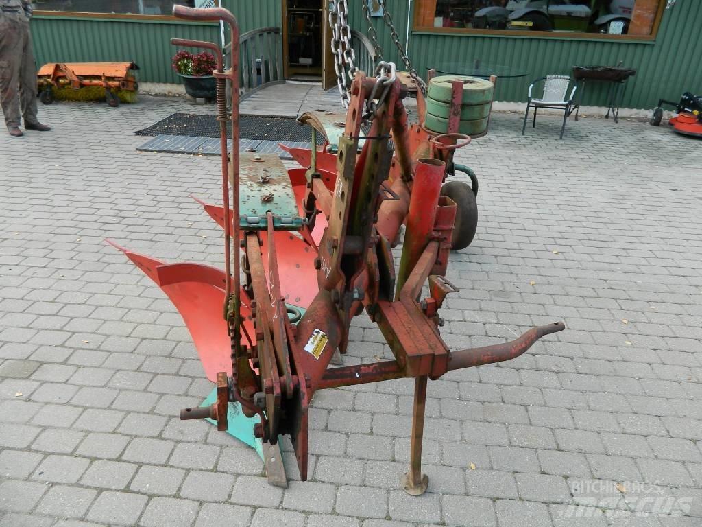 Kverneland 4 Ploughs