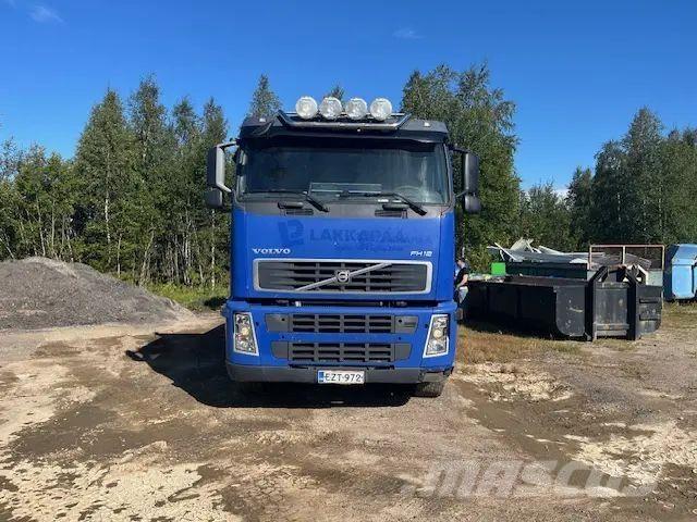 Volvo FH 12 6x2 Truck mounted cranes