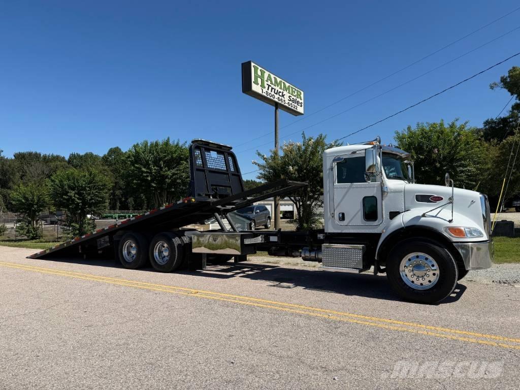 Peterbilt 348 Recovery vehicles
