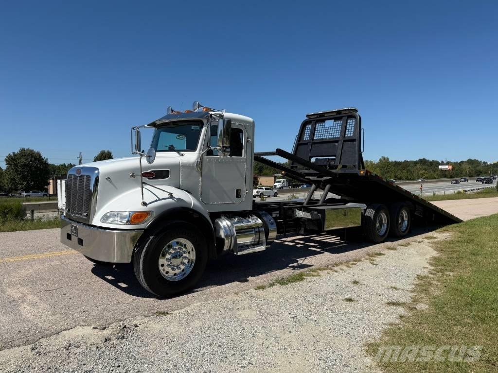 Peterbilt 348 Recovery vehicles