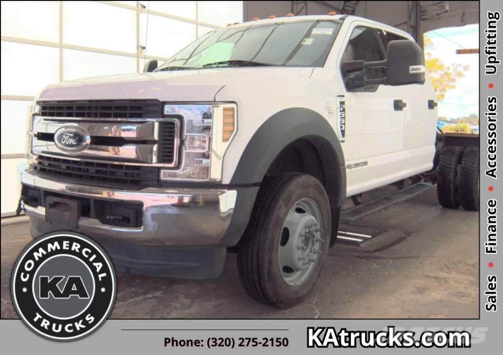 Ford F 550 XLT SD Chassis Cab trucks