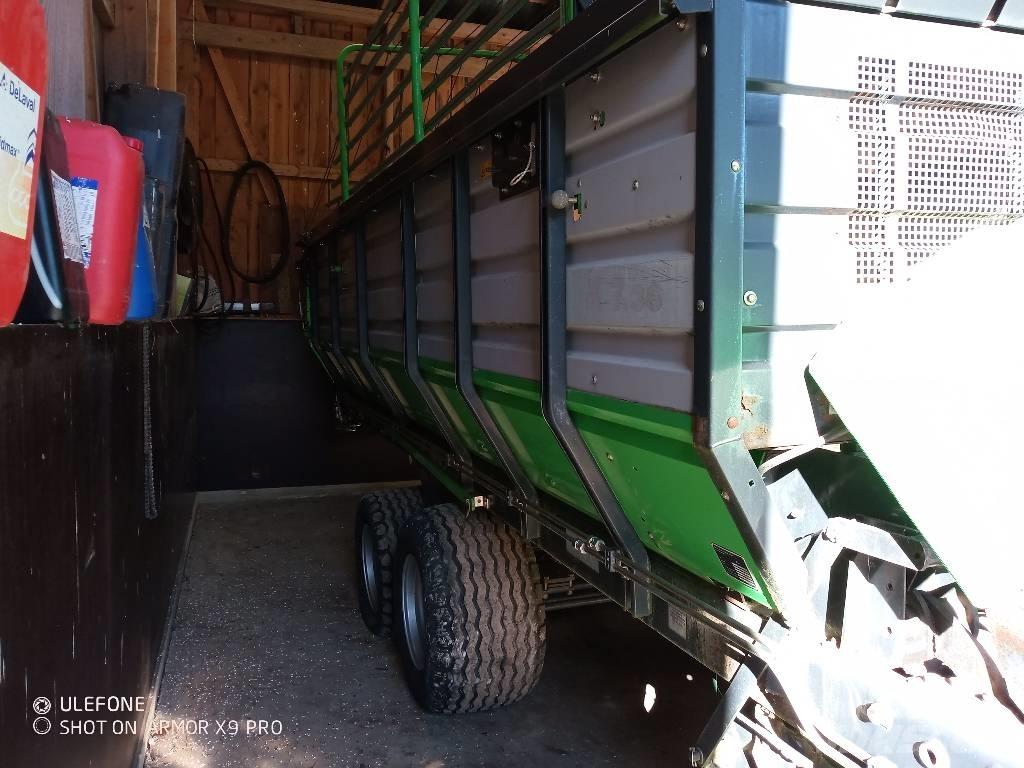 Deutz-Fahr K7.36 Self-loading trailers