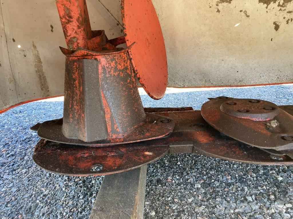 Kuhn GMD 3110 Mowers