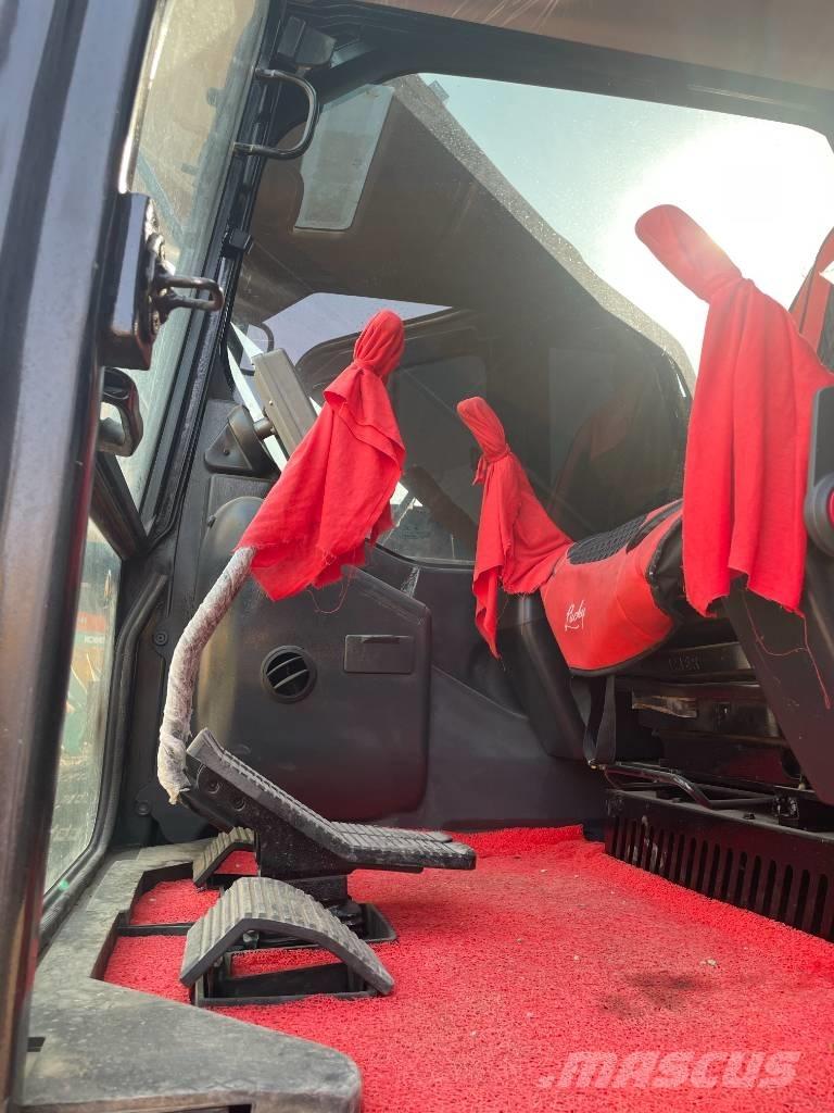 Sany SY 235 C Crawler excavators