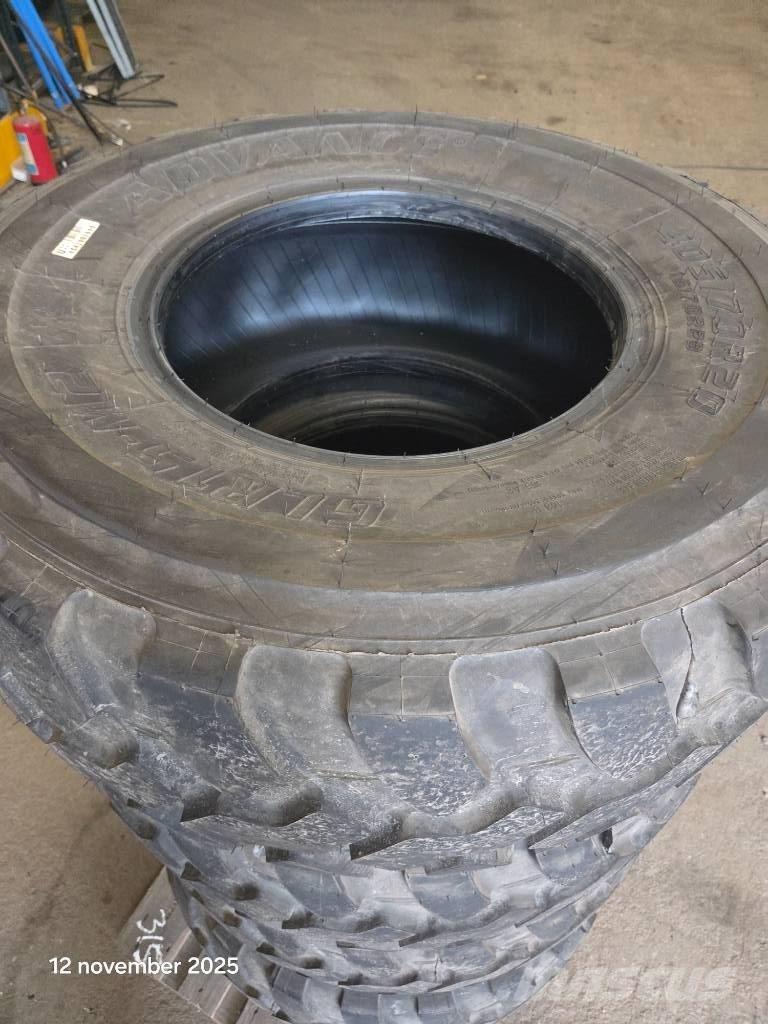 Advance GLR15-M2 Tyres, wheels and rims