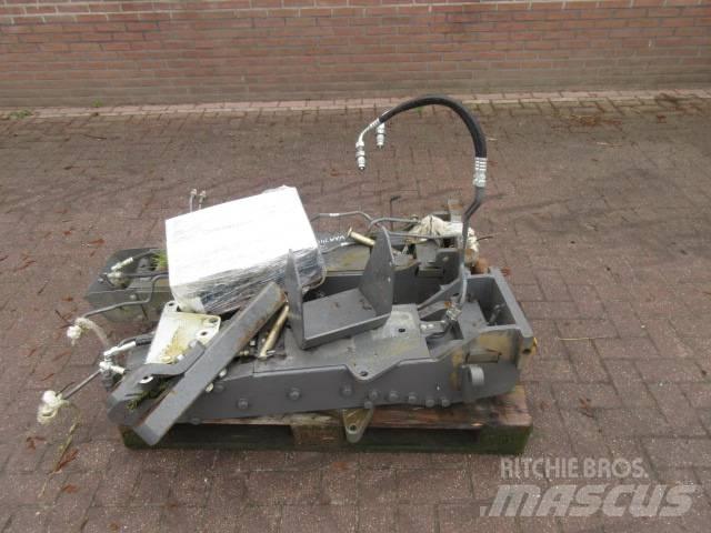 Fendt HITCH Other tractor accessories
