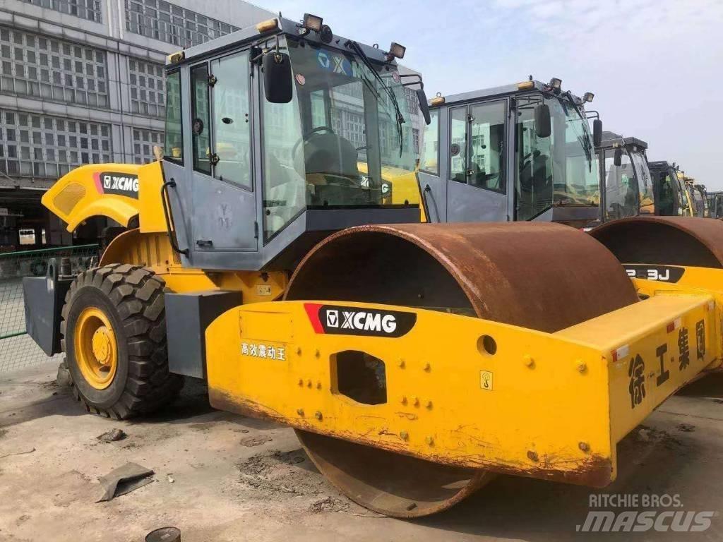 XCMG XS 223 J Single drum rollers