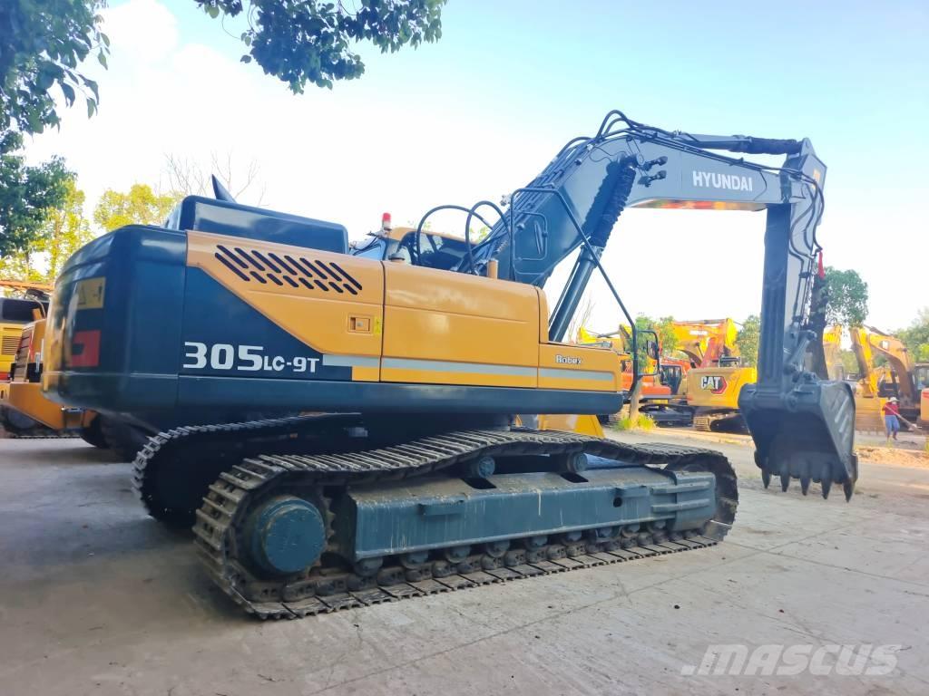 Hyundai 305 LC -9T Crawler excavators