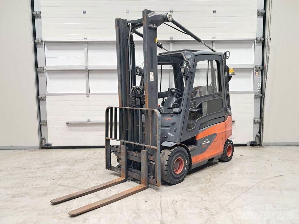 Linde E25-01 Electric forklift trucks