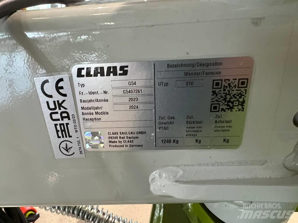 CLAAS Volto 900 Rakes and tedders