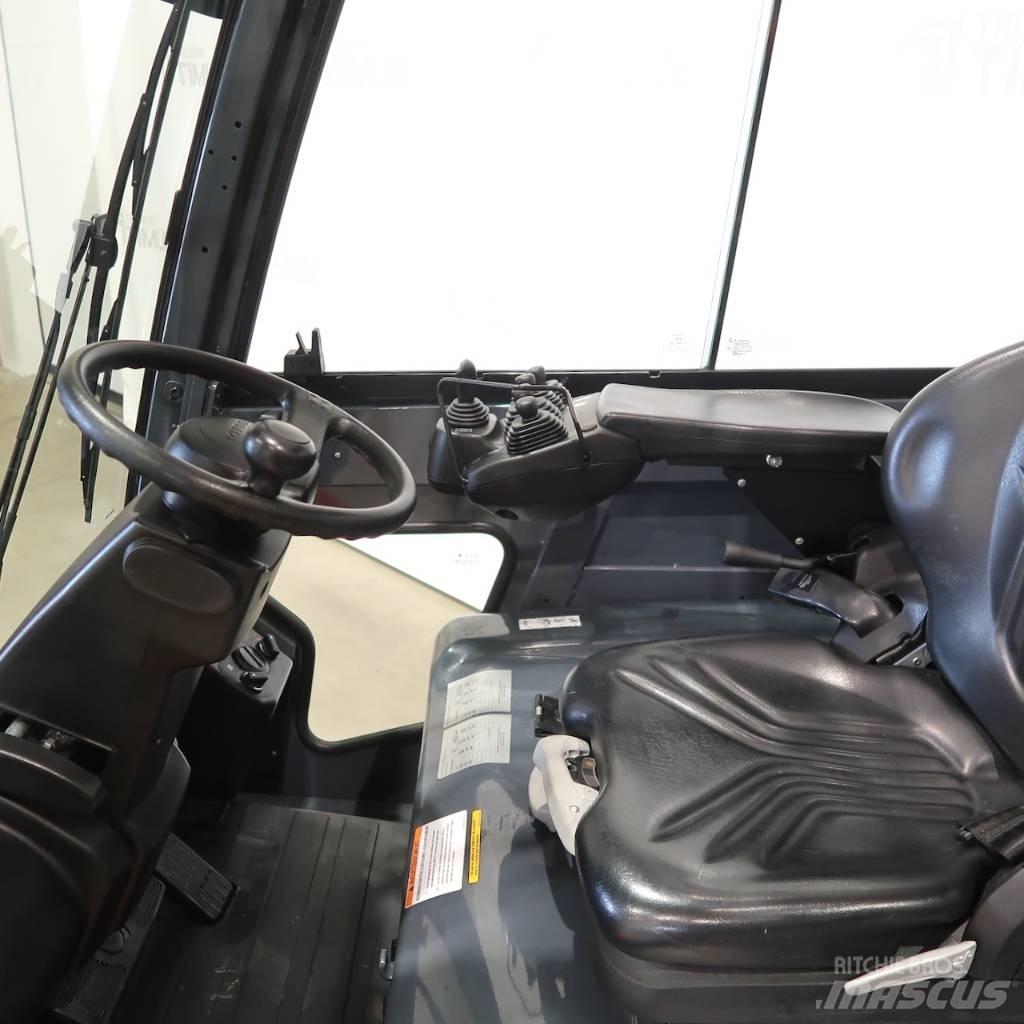 Toyota 8FBMT40 Electric forklift trucks